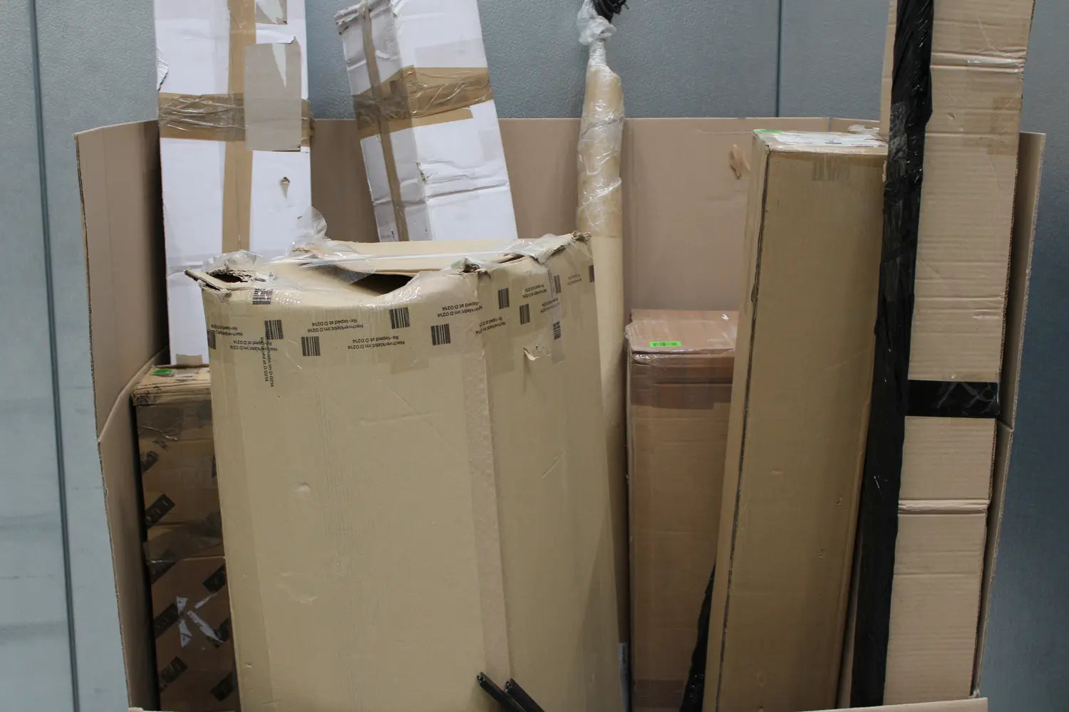 Gemischter Sonderposten Konvolut Retourenposten Wie Neu Bis Defekt Aktionsware Gemischter Sonderposten Konvolut Retourenposten Wie Neu Bis Defekt Aktionsware von nicht zutreffend