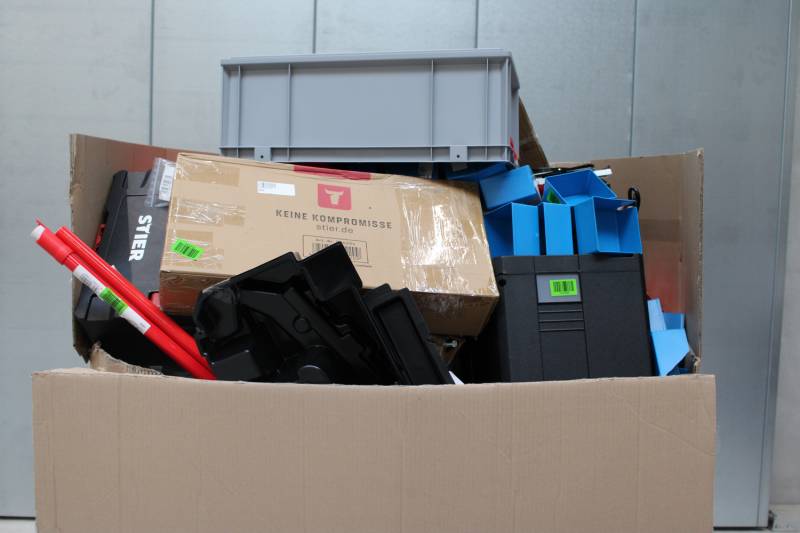 B-Ware Sonderposten Gemischte Retourenware Dewalt Werkzeug Bosch Stier Werkzeug 512x von nicht zutreffend