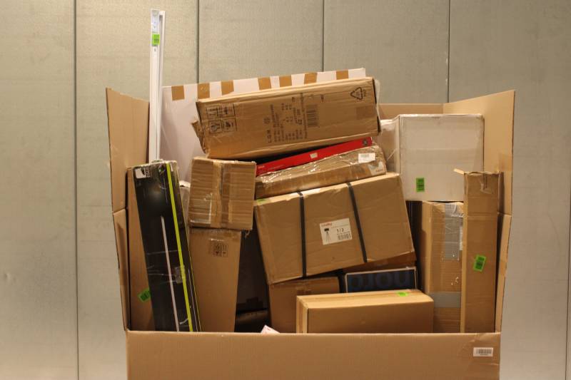 UNGEPRÜFTE Retourenwaren Konvolut Sonderposten Leuchte Lampe Deckenleuchte 42x von nicht zutreffend