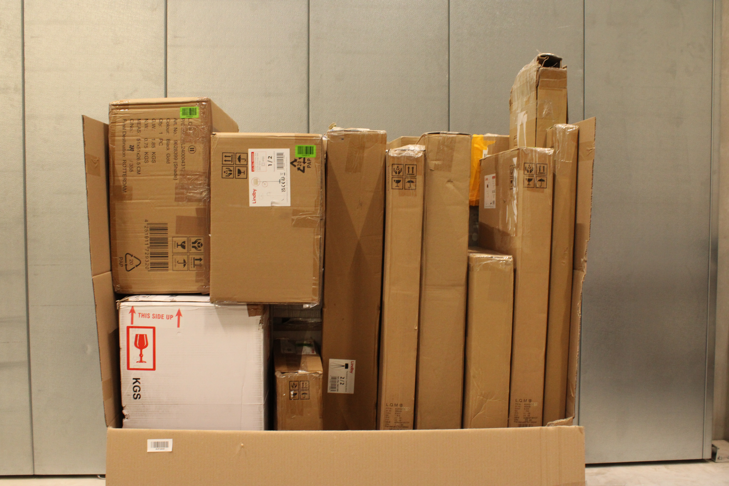 gemischte Aktionsware Retouren Lampe Louis Poulsen Wandleuchte Stehlampe 36x gemischte Aktionsware Retouren Lampe Louis Poulsen Wandleuchte Stehlampe 36x von nicht zutreffend