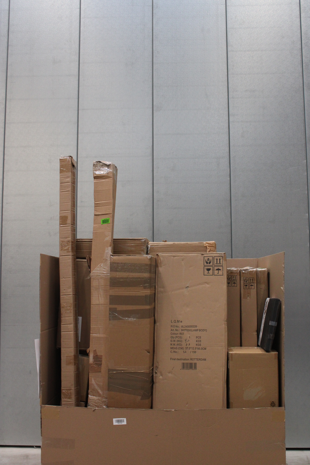 gemischte Retouren Aktionsware Lampe Leuchte Deckenleuchte Stehleuchte LED 26x gemischte Retouren Aktionsware Lampe Leuchte Deckenleuchte Stehleuchte LED 26x von nicht zutreffend