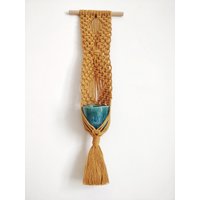Flache Makramee-Blumenampel Avi 60 cm | Hängende Pflanzen Deko Balkon Boho Macrame Plant Hanger Wandbehang Für Flache Makramee-Blumenampel Avi 60 cm | Hängende Pflanzen Deko Balkon Boho Macrame Plant Hanger Wandbehang Für von nikewouldratherknot