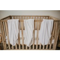 Spannbettlaken Grau Set Kinderzimmer Baby Bettwäsche Streifen Chevron Polka Dots Muster Bettlaken Gender Neutral Junge Mädchen Spannbettlaken Grau Set Kinderzimmer Baby Bettwäsche Streifen Chevron Polka Dots Muster Bettlaken Gender Neutral Junge Mädchen von nodnalco