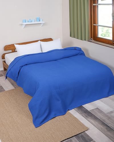 nottoc Doppelte Tagesdecke Blau 220x240cm - Premium Waffelpique 100% Baumwolle - Leichte Sommerdecke in Waffeloptik - Baumwolldecke als Bettüberwurf, Sofaüberwurf, Couch überwurf - Sofadecke von nottoc