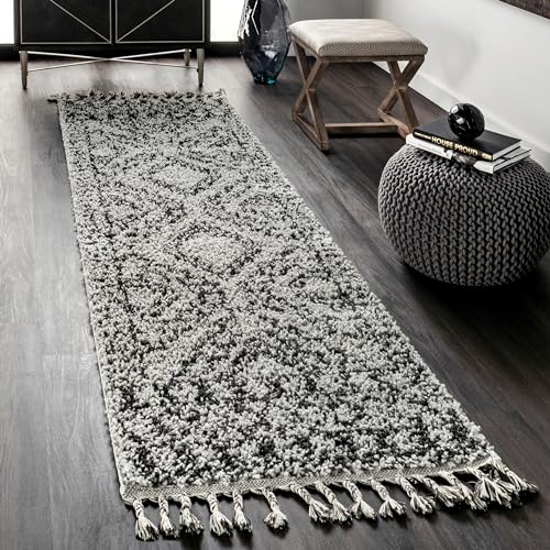 nuLOOM Vasiliki marokkanischer Zottelläufer mit Quasten, 60 x 180 cm, Grau von nuLOOM