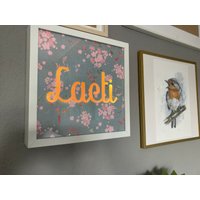 Beleuchteter Bilderrahmen Mit Led Und 6 Stunden Timer Name Kindername Nachtlicht - Tolles Geschenk Geburt Taufe Familie Beleuchteter Bilderrahmen Mit Led Und 6 Stunden Timer Name Kindername Nachtlicht - Tolles Geschenk Geburt Taufe Familie von oLEDoFrames