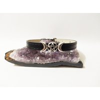 Schwarzes Halsband Mit Dreifachmond Für Katzen, Verstellbar Von 14 Bis 22 cm Schwarzes Halsband Mit Dreifachmond Für Katzen, Verstellbar Von 14 Bis 22 cm von oOMySweetNightmareOo