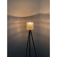 Stehlampe Tripod Unikatlampe Industrial Designlampe Stativlampe Stehlampe Tripod Unikatlampe Industrial Designlampe Stativlampe von objectsofdesire1986