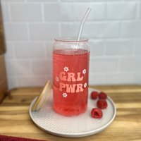 Trinkglas Girl Power Grl Pwr | Kaffeebecher To Go Glas Mit Bambusdeckel Und Strohhalm Geschenk Ostern Geburtstag Beste Freundin Teenie Trinkglas Girl Power Grl Pwr | Kaffeebecher To Go Glas Mit Bambusdeckel Und Strohhalm Geschenk Ostern Geburtstag Beste Freundin Teenie von ohhappyclub