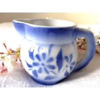 Kanne Milchkanne Keramikkanne Kännchen Blumenvase Blau/Weiß Keramik Blumen von oldcamerasandmore