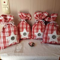 Adventskalender - 4 Säcke 36x22 cm Alte Bauernbettwäsche von oldlinen4you