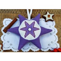 Stern - Stickbild Bauernleinen Lila von oldlinen4you