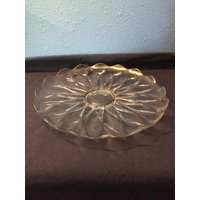 Heisey Glas Servierplatte, Blütenblatt Design von oldoddthings