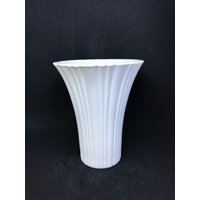 Hocking Milchglas Alte Cafe Vase von oldoddthings