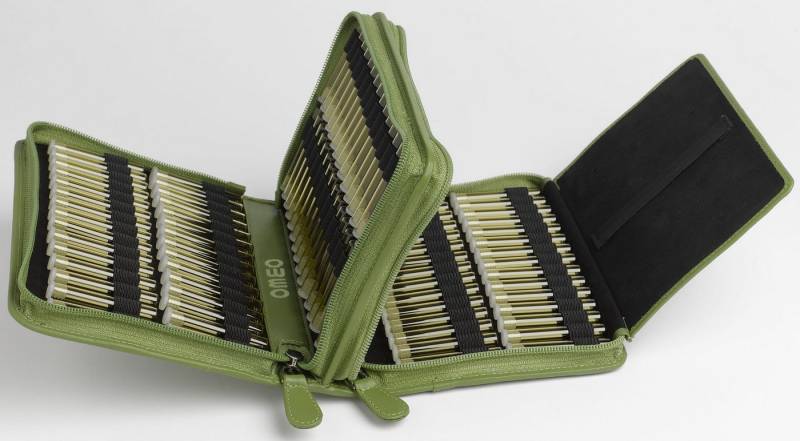 omeo Aufbewahrungsbox Globuli Etui in Markenqualität Rindleder 4 Farben & 6 Größen omeo Aufbewahrungsbox Globuli Etui in Markenqualität Rindleder 4 Farben & 6 Größen von omeo