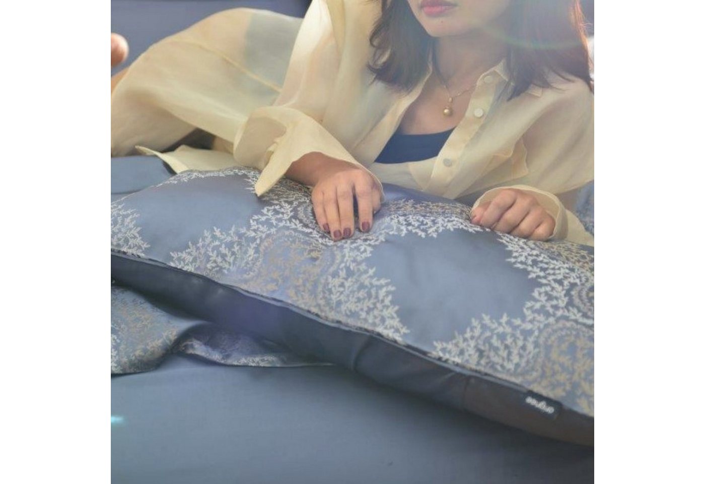 Bettbezug Seidenjacquard-Bettbezug aus reiner Maulbeerseide, Deep Blue & Blue, orignee, 100% Seide: hypoallergen und schlaffördernd von orignee