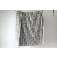 Babydecke Graue Pfeile. Babydecke. Minky Pfeile Kinderwagendecke. Autositzdecke von owesley