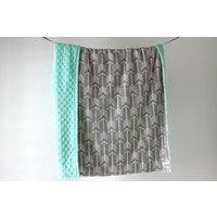 Babydecke Graue Pfeile. Opal. Babydecke. Minky Pfeil Kinderwagendecke, Autositzdecke von owesley