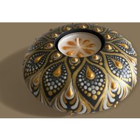 Teelichthalter Mandala Kunst | 100% Handmade Handbemalter Grau Gold Tischdekoration Mandalastein Kerze Wohnddeko von paintedlovemandala