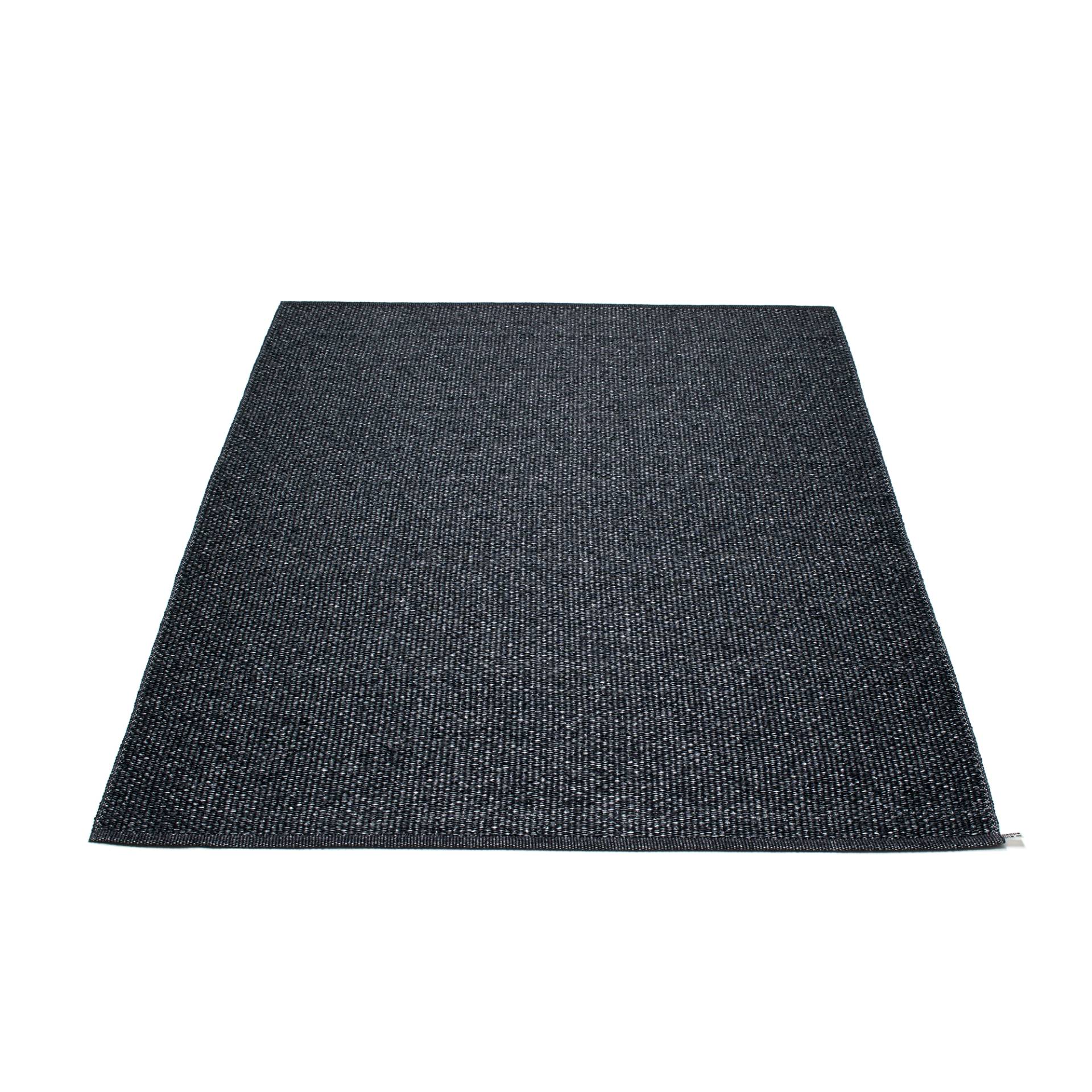 pappelina - Svea Teppich 230x320cm - schwarz metallic/schwarz/Schweißkante/LxB 230x320cm/für Innen- und Außenbereich geeignet von pappelina