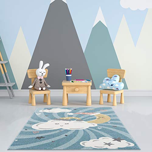 payé Teppich Kinderzimmer - Blau - 140x200cm - Wolken Mond und Sterne - Spielteppich Kurzflor Kinderteppich - Oeko-Tex Standard 100 von payé