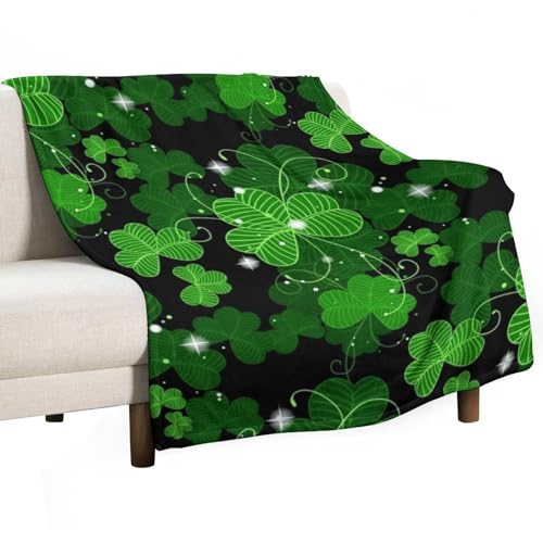 peiyeety Decke mit Kleeblatt-Hintergrunddruck, weich und bequem, für Sofa, Stuhl, Bett, Büro, 152,4 x 203,2 cm peiyeety Decke mit Kleeblatt-Hintergrunddruck, weich und bequem, für Sofa, Stuhl, Bett, Büro, 152,4 x 203,2 cm von peiyeety