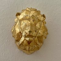 Löwenkopf Vergoldet Polygon Wanddeko von permagon