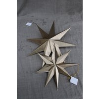 Dekorativer Weihnachtsstern Aus Papier Zum Aufhängen in 2 Größen Und Farben von pflanzbar