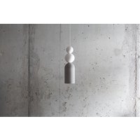 Handgefertigte Beton Pendelleuchte Moderne Gips Hängelampe von plasterstudiolt