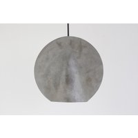 Pendelleuchte The Disc || Aus Beton | Zylinder Moderne Zylinder-Lüster Betonlampe von plasterstudiolt
