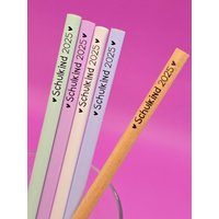 Bleistift Schulkind 2025/Buntstift 1.klasse Einschulung Abschied Kita Kleinigkeit Mitbringsel Farbenfroh Bleistift Schulkind 2025/Buntstift 1.klasse Einschulung Abschied Kita Kleinigkeit Mitbringsel Farbenfroh von plotterlove1976