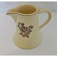 Pfaltzgraff Dorfmuster Milchkännchen/Kleines Käferschloss Usa Mark 6-24 Gelb Braun von pluckylucky