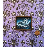 Fliegender Holländer Miniatur Leinwanddruck Haunted Mansion Replica Puppenhaus Dekor von pocketbobble