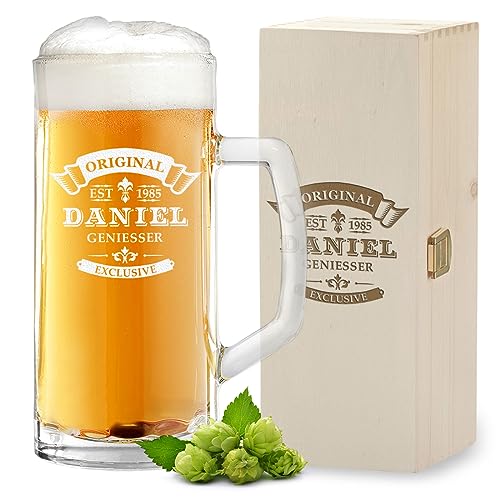 2-TLG Set 1x Bierkrug 0,5 Liter und 1x Holzkiste mit Gravur - Geschenk-Idee zum Geburtstag und Jubiläum - Bierglas mit Griff - für Papa, Opa und Freund geeignet - extra spülmaschinenfest 2-TLG Set 1x Bierkrug 0,5 Liter und 1x Holzkiste mit Gravur - Geschenk-Idee zum Geburtstag und Jubiläum - Bierglas mit Griff - für Papa, Opa und Freund geeignet - extra spülmaschinenfest von polar-effekt