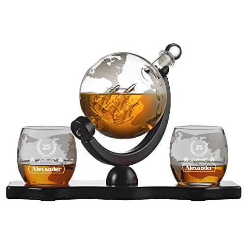 4-TLG Whisky-Set mit personalisierter Gravur - 1x Karaffe als Globus, 2X Whiskygläser, 1x Holztablett - Namensgravur - mit Weltkarte graviert - Whiskey, Bourbon - Geburtstag - Motiv Kranz von polar-effekt