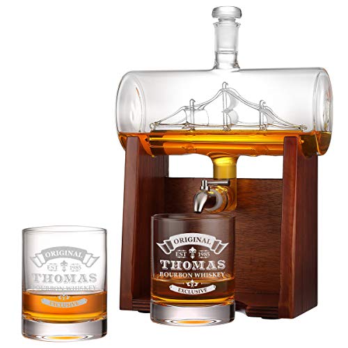 Whisky-Dekanter mit 2 Whiskygläser 320ml, hochwertige Whisky-Karaffe mit Segelschiff 1000ml mit hochwertigen Holzständer und Edelstahlhahn, bleifreier Dekanter, ideal als Geschenkidee für Männer von polar-effekt