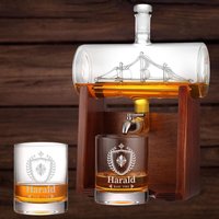Whisky-Set 3-Teilig Karaffe & Gläser Mit Personalisierter Gravur - Geschenke Für Männer Mit Tumbler, Dekanter, Holzständer Und Zapfhahn Whisky-Set 3-Teilig Karaffe & Gläser Mit Personalisierter Gravur - Geschenke Für Männer Mit Tumbler, Dekanter, Holzständer Und Zapfhahn von polareffekt