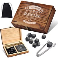 Whisky Steine Set 4-Tlg - Wiederverwendbare Eiswürfel Kühlsteine Mit Gravierter Holzkiste, Zange Und Beutel Motiv Original Exclusive von polareffekt
