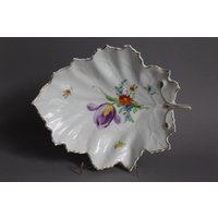 Höchst Große Blattschale Schale Ahornblatt Mit Goldrand Blumendekor L 22, 5 cm von porcelainexpert