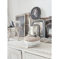 Antiker Runder Franz Dreibein Hocker 31043 Primitive French Farmhouse Kitchen Decoration Antiker Runder Franz Dreibein Hocker 31043 Primitive French Farmhouse Kitchen Decoration von princessgreeneye