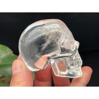 Bergkristall Totenkopf, Totenkopf Geschnitzt, Realistisch, Kristall Heilung, Spirituelle Heilenergie D072933 Bergkristall Totenkopf, Totenkopf Geschnitzt, Realistisch, Kristall Heilung, Spirituelle Heilenergie D072933 von qiuhaocrystal