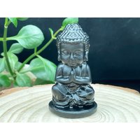 Natürlicher Obsidian Geschnitzter Buddha, Quarz Kristall, Buddha Figur, Einweihungsgeschenk, Wohndekoration von qiuhaocrystal