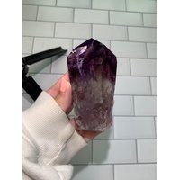 Saftiger Teilpolierter Bahia Clear Quartz Und Amethyst Wurzel Mit Schichtigen Phantomen Schwarzen Hollandit Einschlüssen 6 von quartzetc