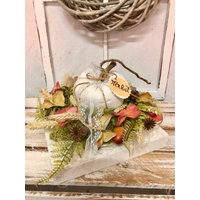 Haltbare Herbstdeko Tischkranz Kürbisdeko Holztablett Nr. 1255 Haltbare Herbstdeko Tischkranz Kürbisdeko Holztablett Nr. 1255 von quedeko