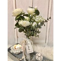 Haltbare Tischdeko Holztablett Kunstblumen Geschenke Stabkerze Nr. 279 von quedeko