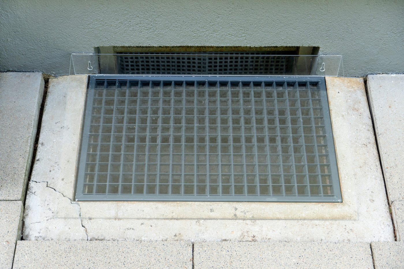 queence Lichtschachtabdeckung Abdeckung Keller Regenschutz Wasserschutz Schmutzschutz Milchglas queence Lichtschachtabdeckung Abdeckung Keller Regenschutz Wasserschutz Schmutzschutz Milchglas von queence
