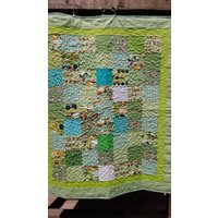 Lustige Helle Baby Krippe Zu Kleinkind Quilt Mit Spaß Stoff Von Harmony Farm Vonshawn Wallace Für Riley Blake Genäht. Kostenloser Versand von redbrickquilting