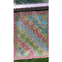 Schöne Handgemachte Königin Zu Voller Quilt Stückt Mit Drucken Von Jennifer Paganelli Für Free Spirit Stoff Micheak Miller von redbrickquilting
