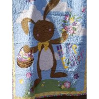 Schöne Krippe Quilt Oder Wandbehang Stückt Mit Freien Geist Stoffe Hase von redbrickquilting