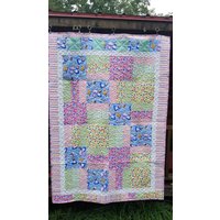 Verkauf Schöne Handgemachte Reversible Runde Zu Twin Quilt Stückt Mit Alice Und Wunderland Stoffe von redbrickquilting